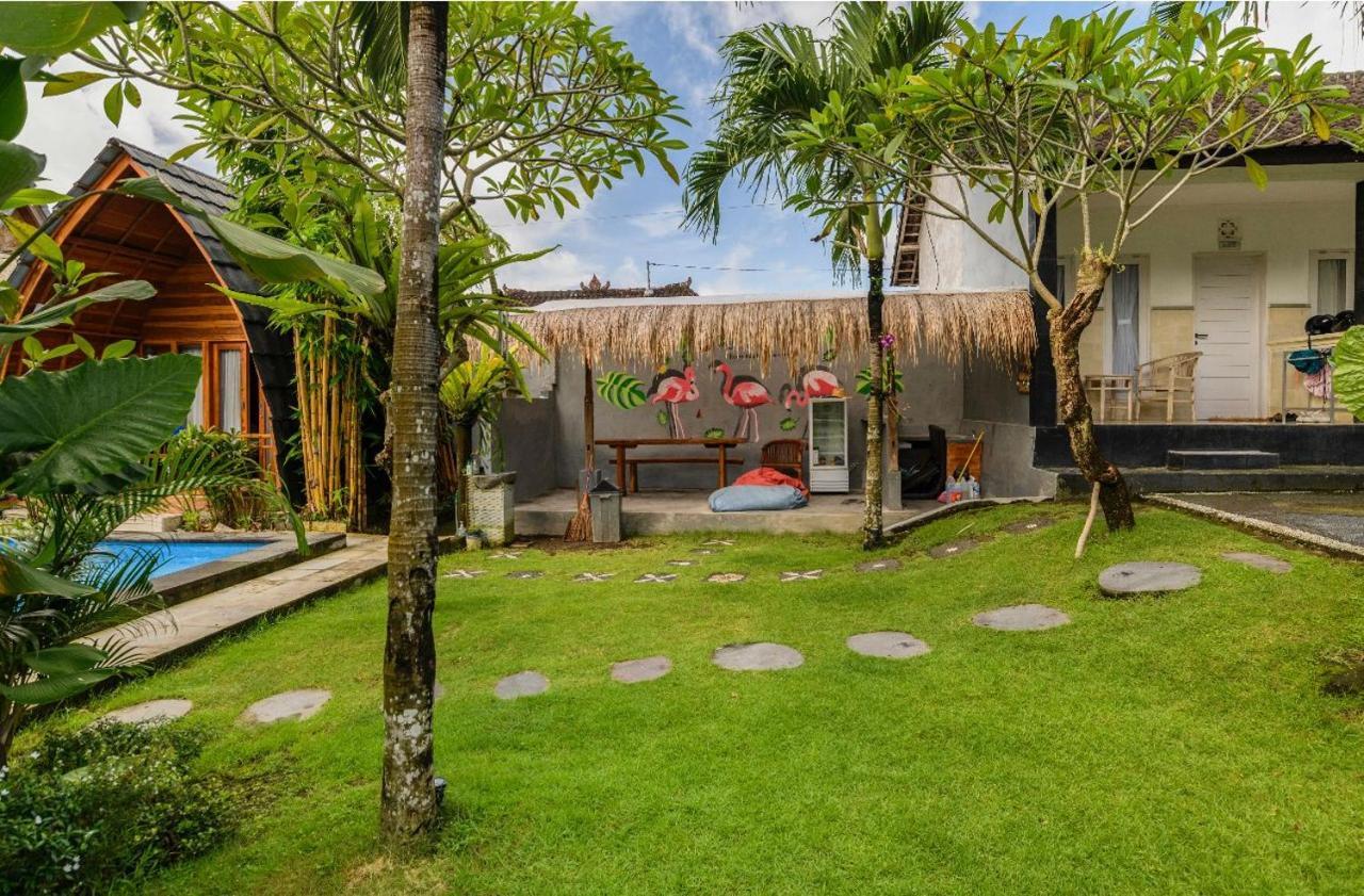 Pondok Chesia Homestay Canggu Exteriör bild